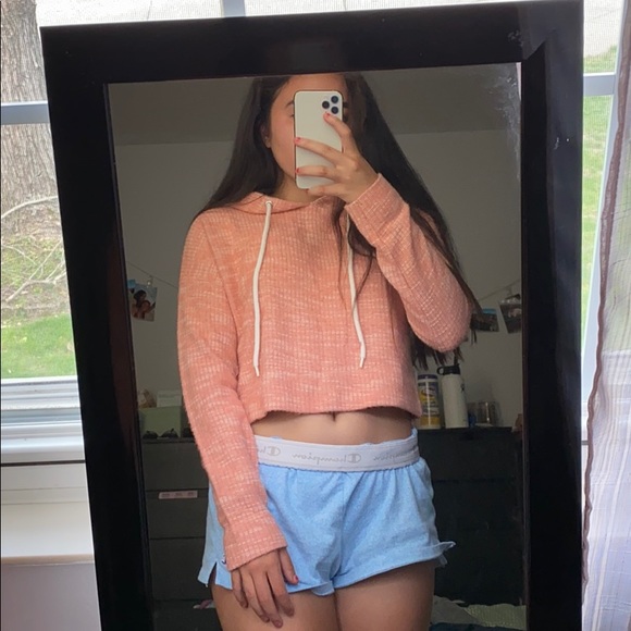 Cropped Hoodie - Picture 1 of 2